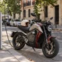 Puntos de recarga para motos en Madrid: dónde cargar gratis o de forma rápida