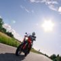 Viajar en Moto en Verano: Consejos y Destinos Populares en España