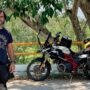 Una charla con Charly Sinewan: vivir viajes épicos en moto